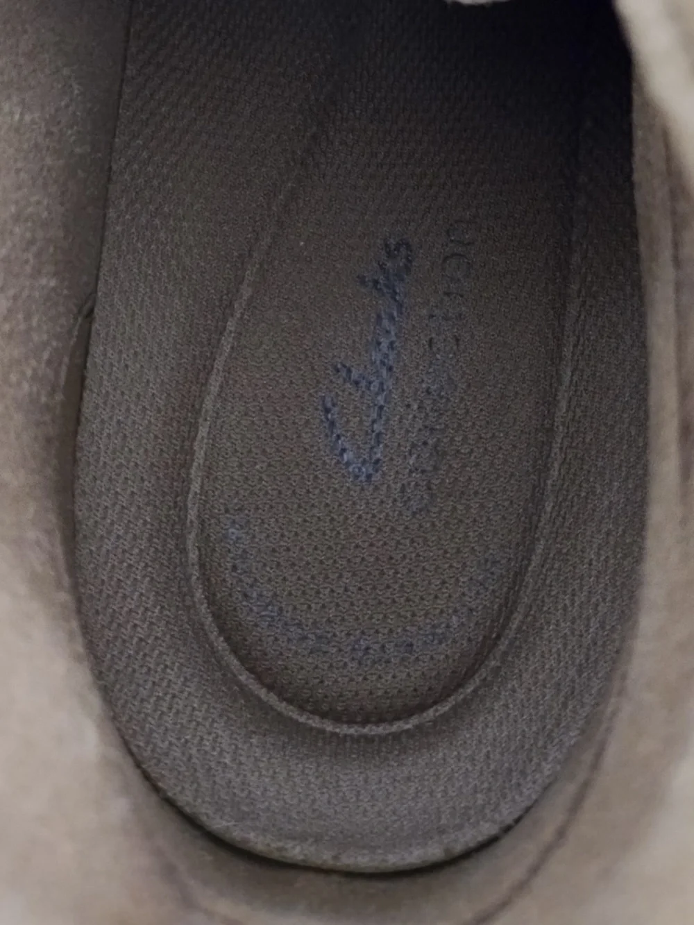 New Clarks Wallabies Size 11 - Picture 9 of 10